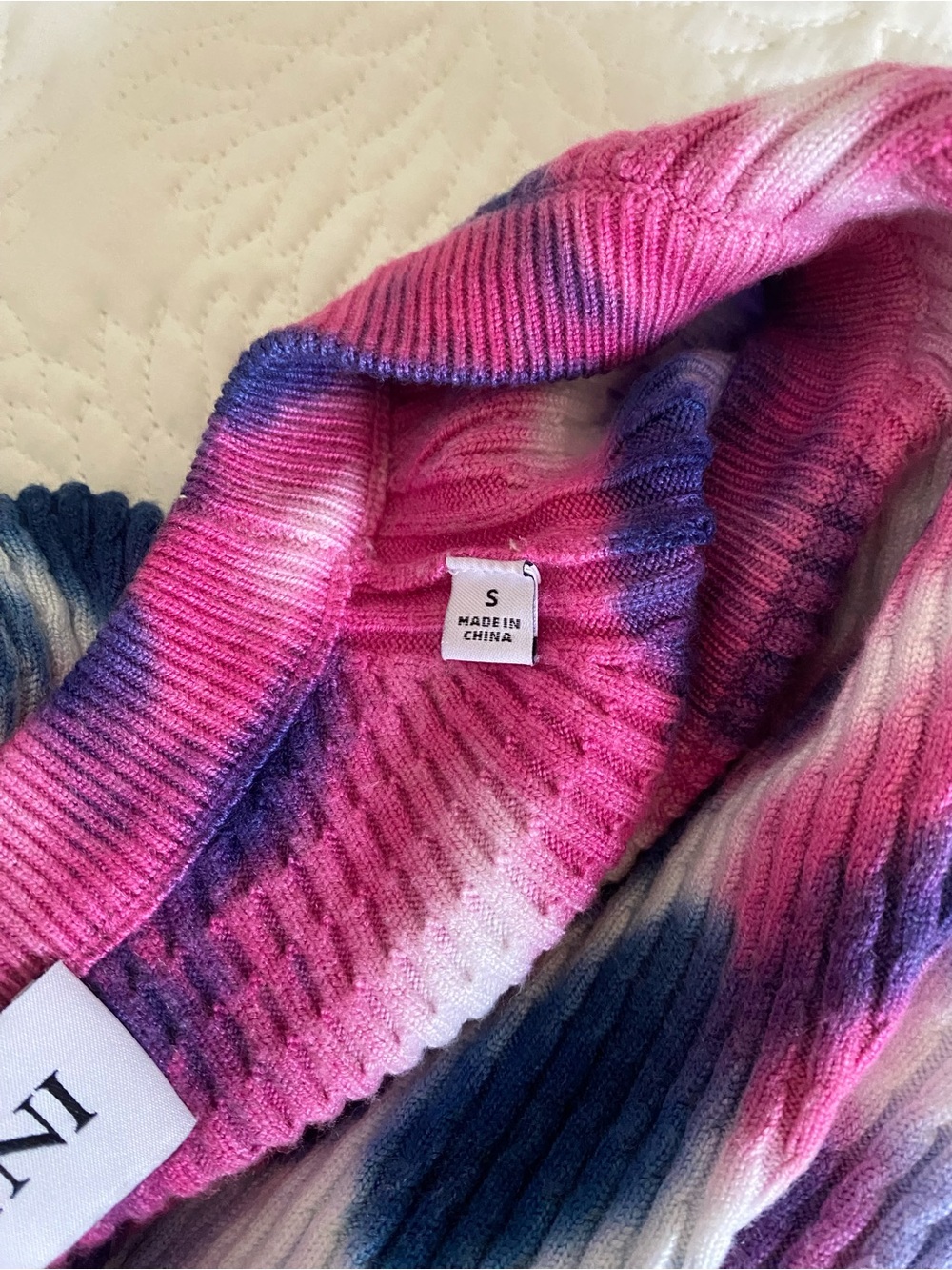 Lini Tie-Dye Ribbed Long-Sleeve Top in Pink & Navy - Picture 4 of 6